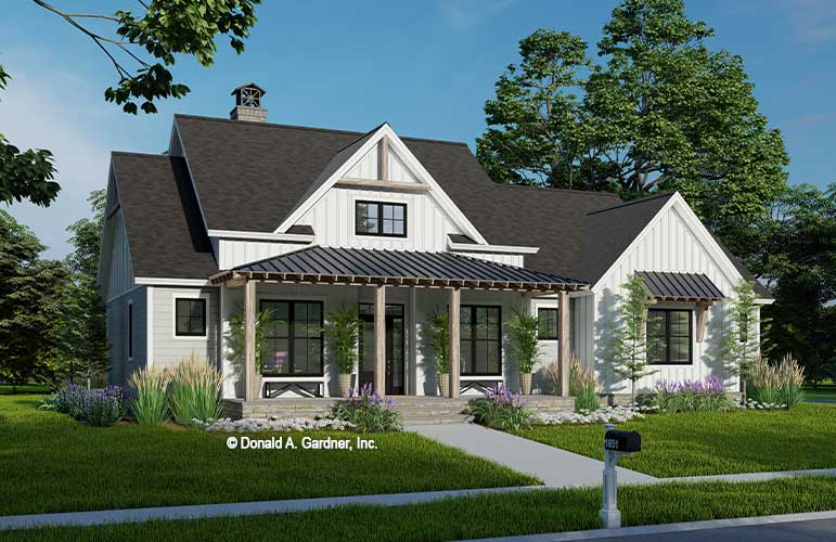 Front rendering of The Quinn house plan 1651.