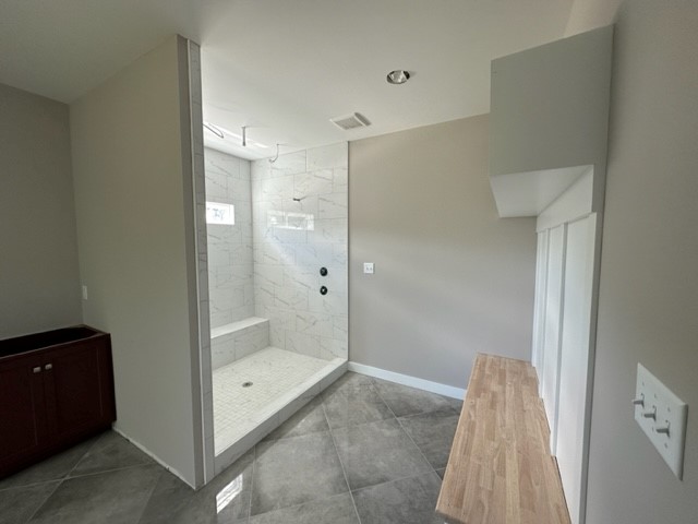 Master bathroom of The Brielle house plan 1233.
